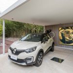 Renault lança Captur com evento ligado à arte