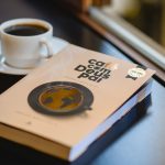 “Café com Deus pai” é o livro mais vendido do Brasil em 2023
